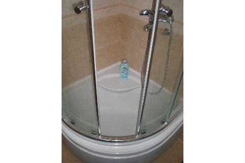 Melnkalne Privát Tivat, Eksterjers